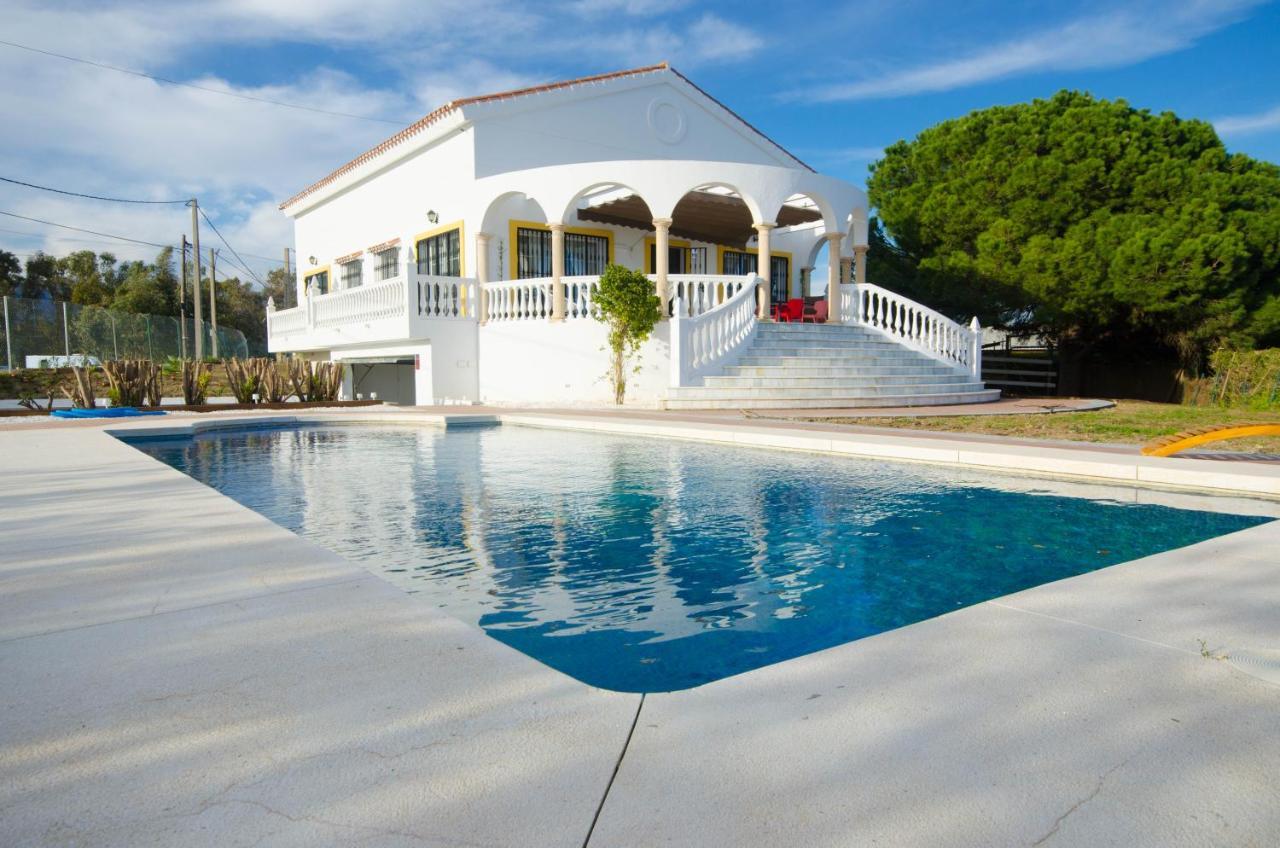 Villa El Dorado Estepona Exterior photo